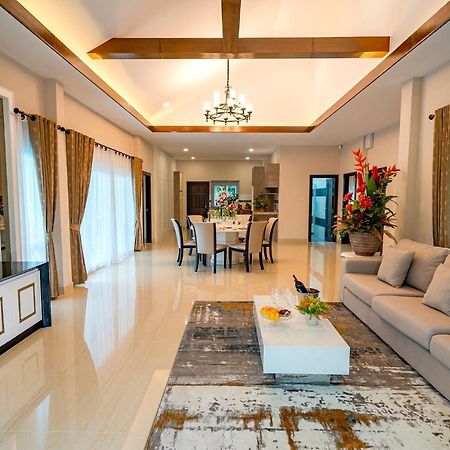 Silverlake Oasis : Pool Villa Na Chom Thian Exterior photo